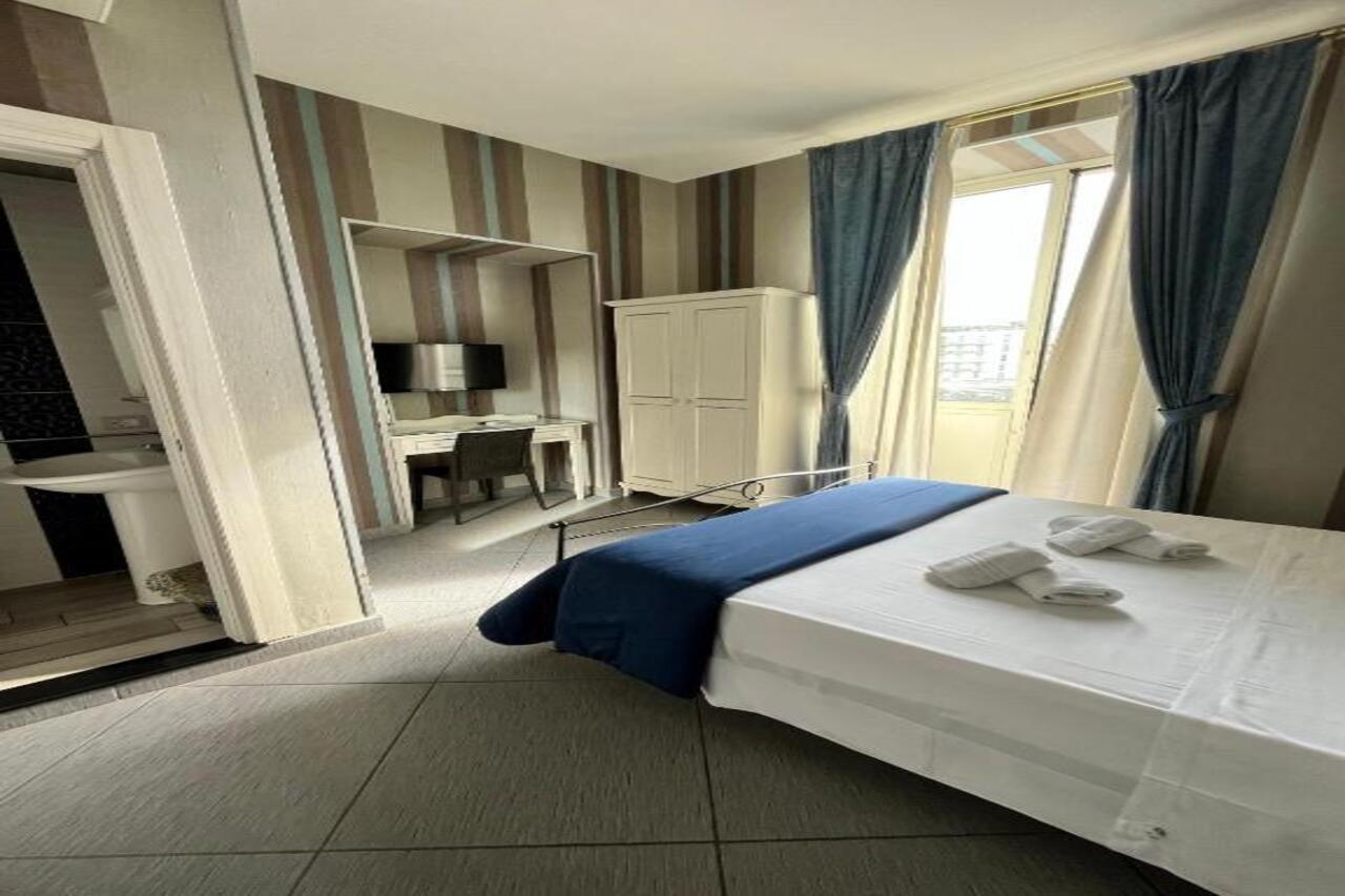 Hotel New Sayonara Napoli Esterno foto