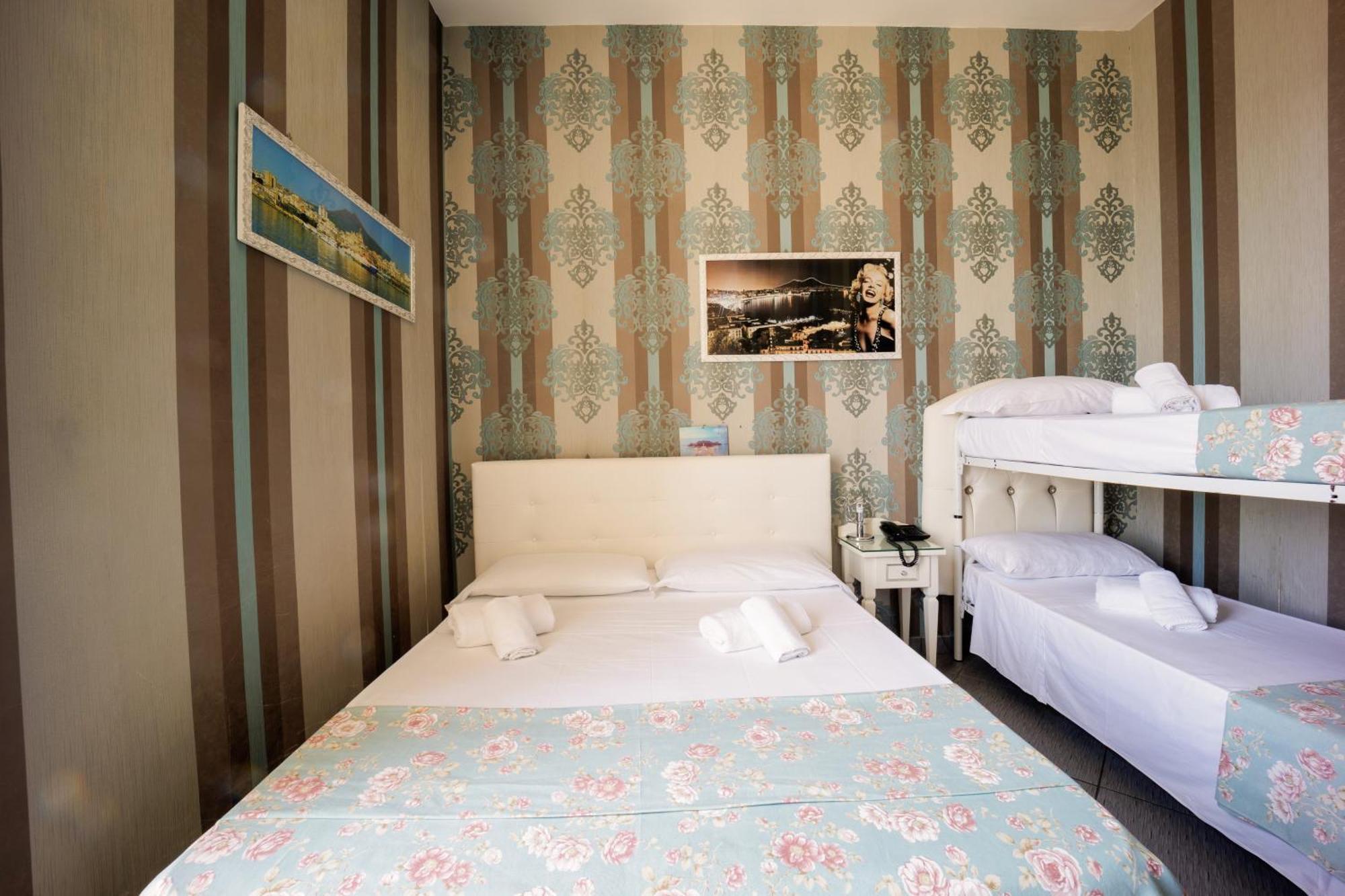 Hotel New Sayonara Napoli Esterno foto