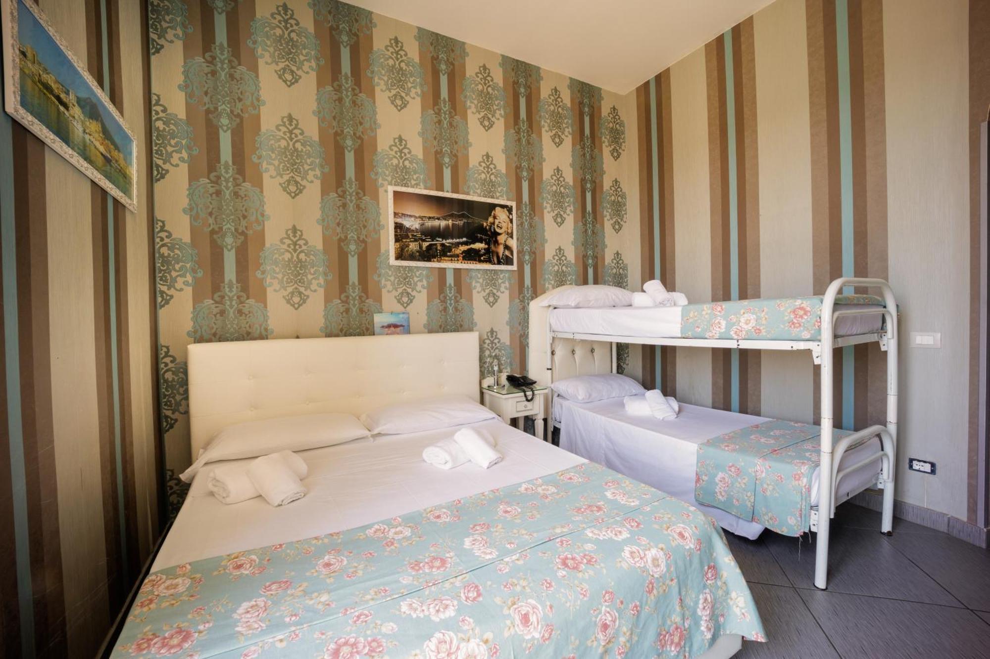 Hotel New Sayonara Napoli Esterno foto